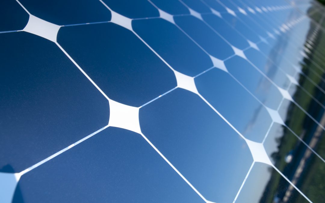 ¿Cómo funcionan los paneles solares?
